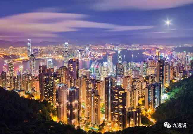 旅行趣事图片